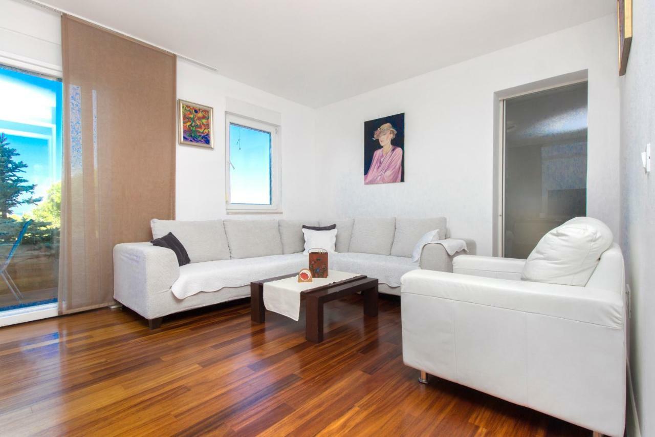 Consuela Apartment Brodarica  Zewnętrze zdjęcie